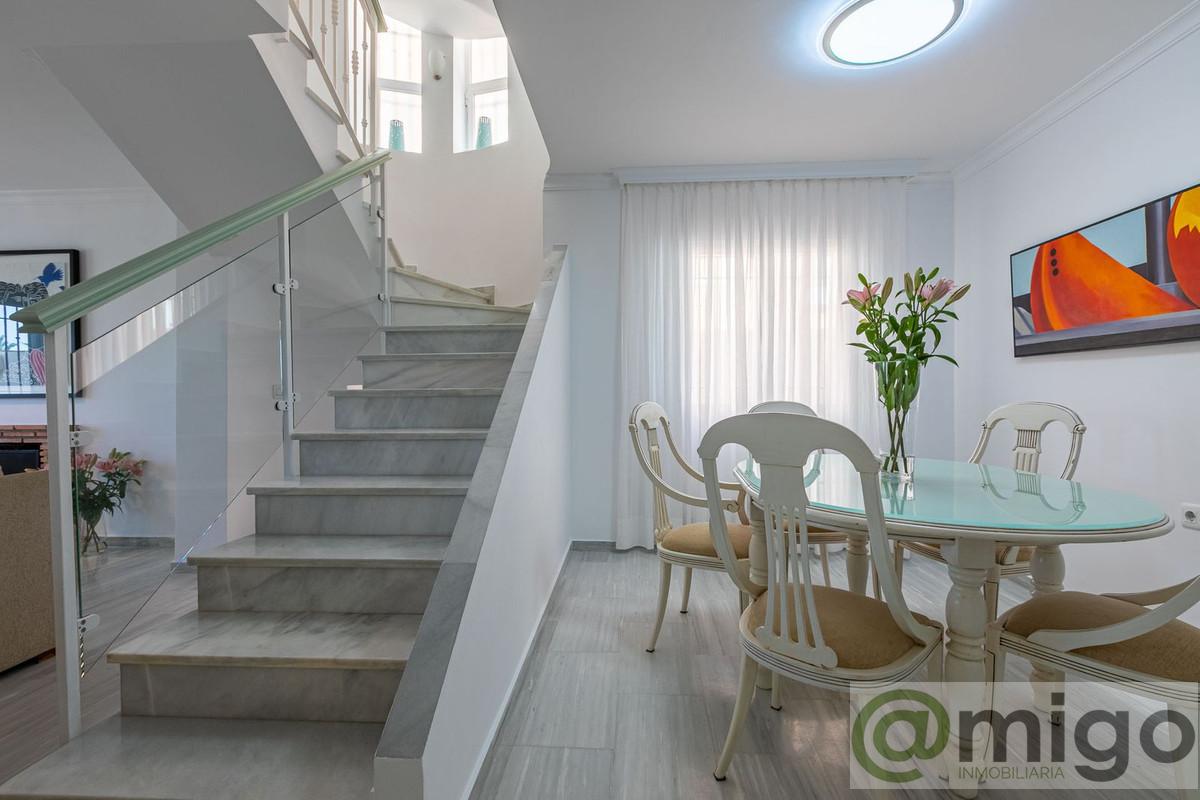 Venta de villa en Costabella