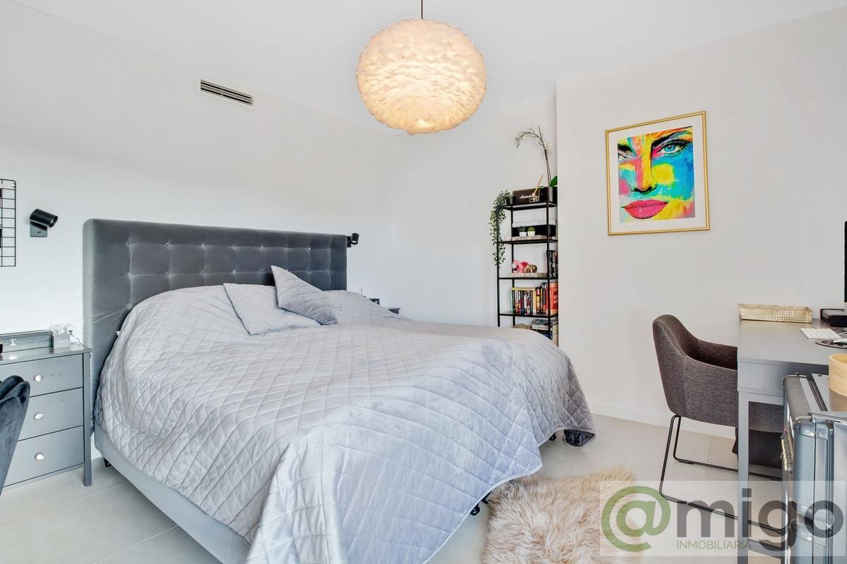 Venta de Ático en Estepona