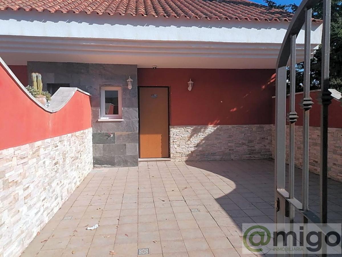 For sale of villa in Fuengirola