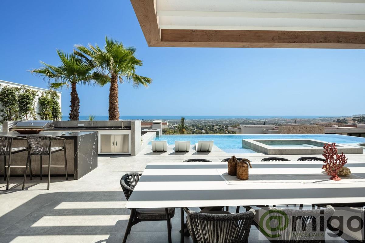 For sale of villa in Marbella