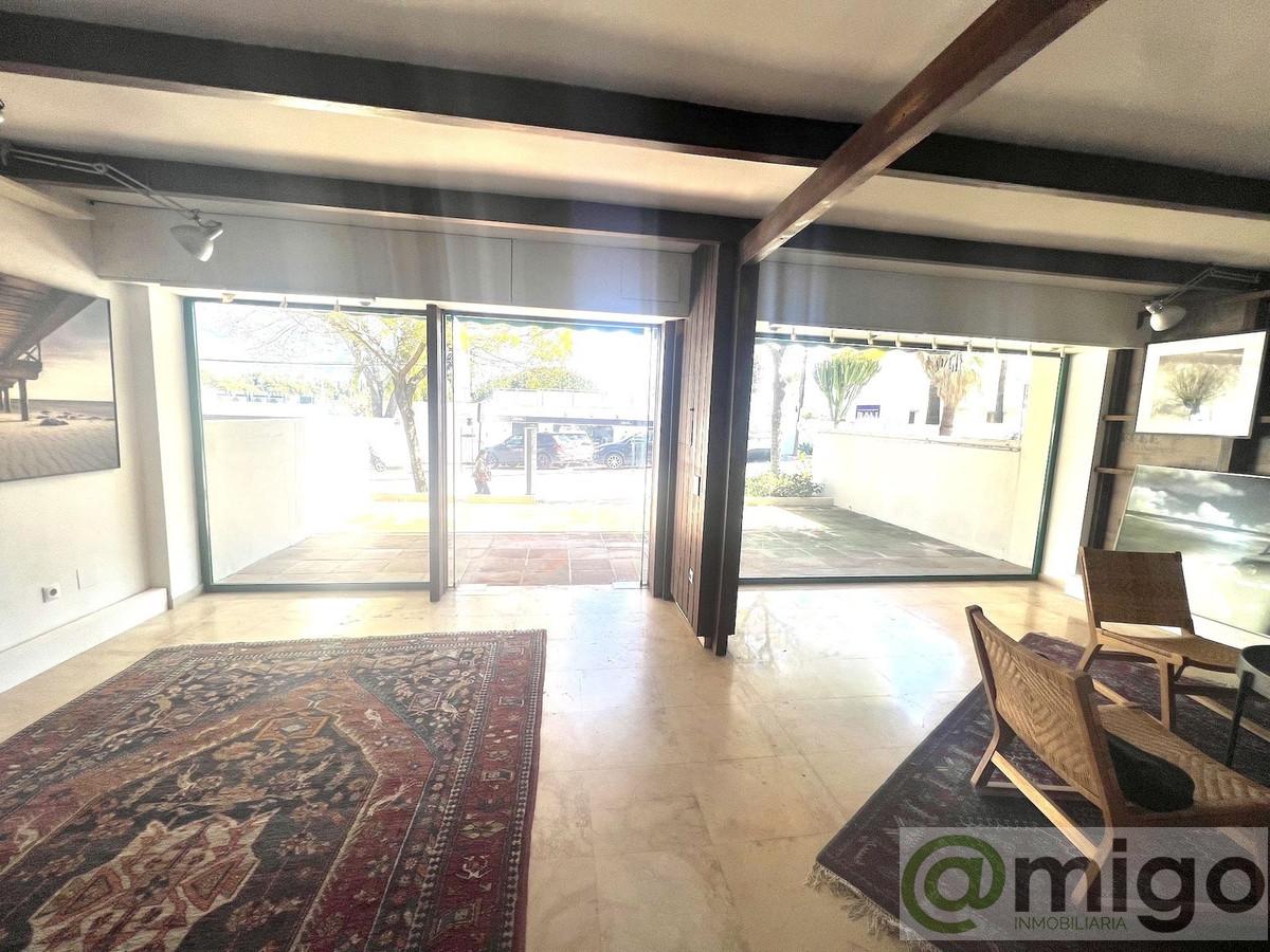 Venta de local en Marbella