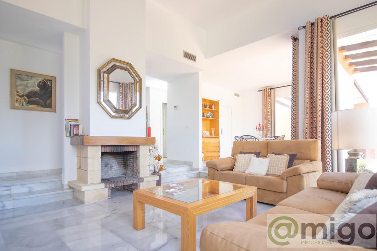 Venta de apartamento en San Luis de Sabinillas