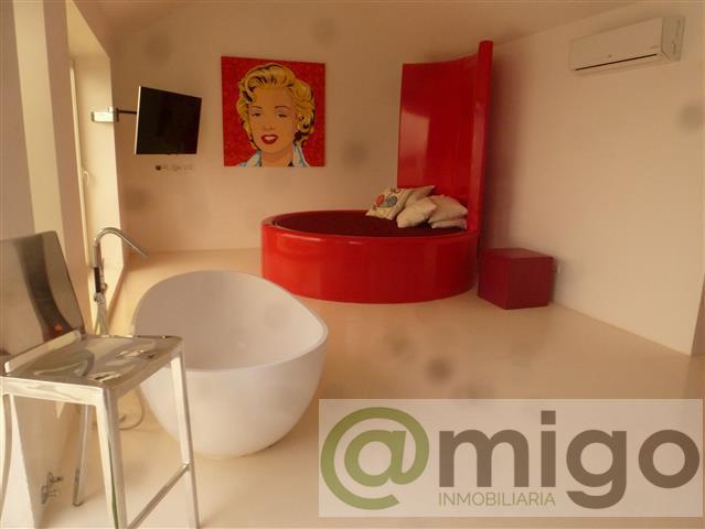 For sale of penthouse in Marbella