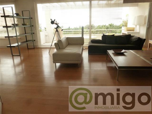 For sale of penthouse in Marbella