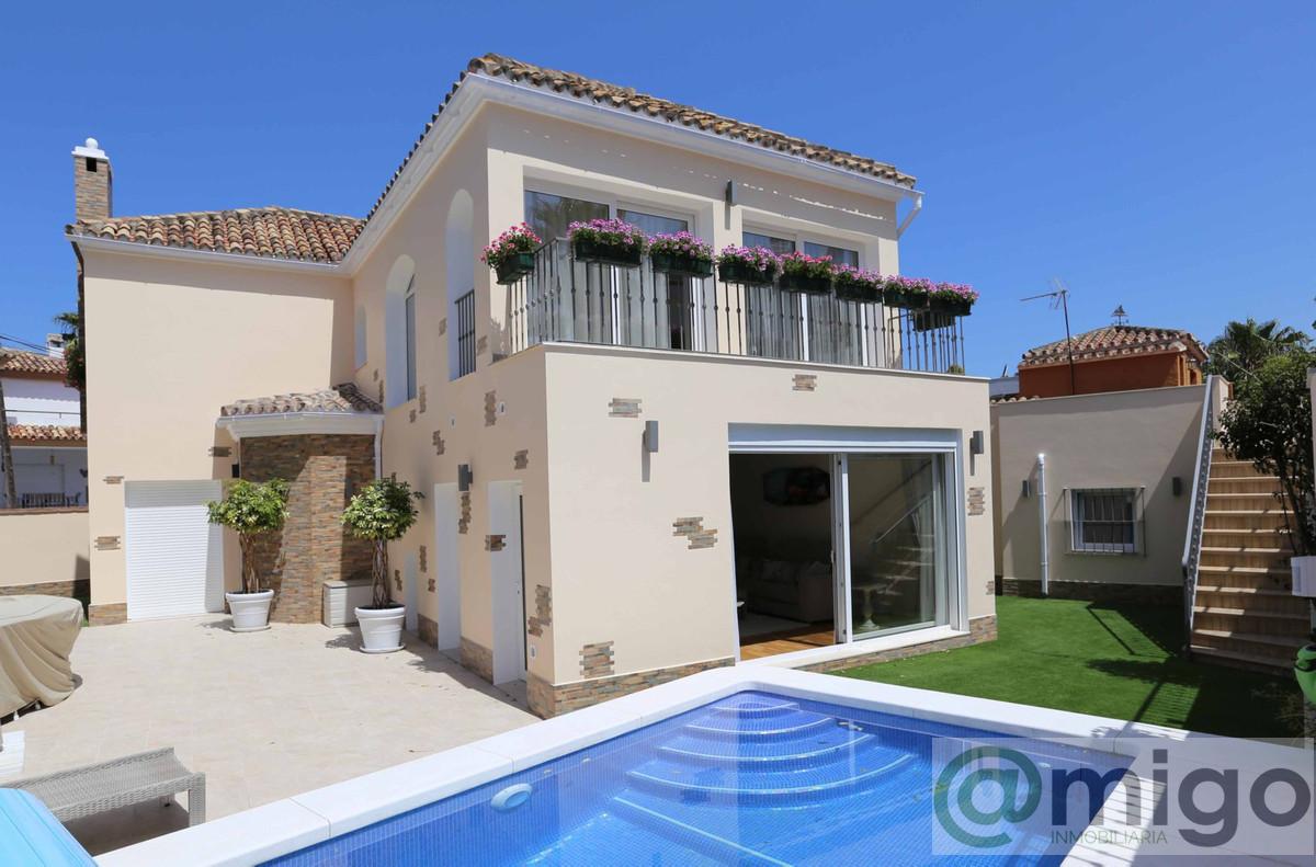 For sale of villa in Marbella