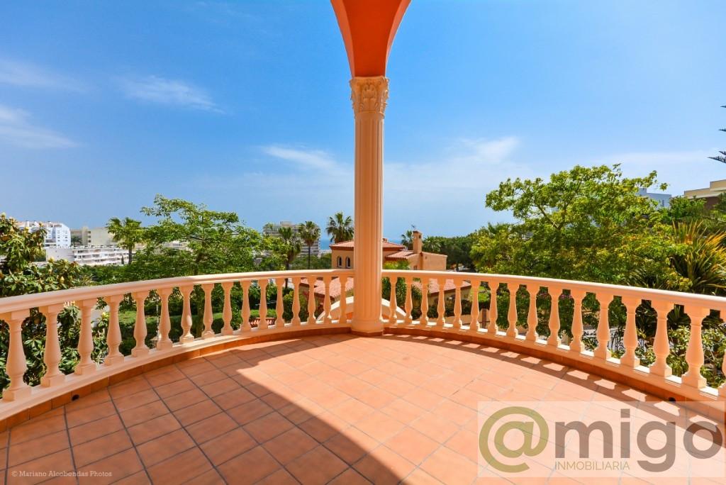 Venta de villa en Benalmadena
