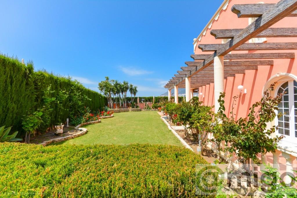 Venta de villa en Benalmadena