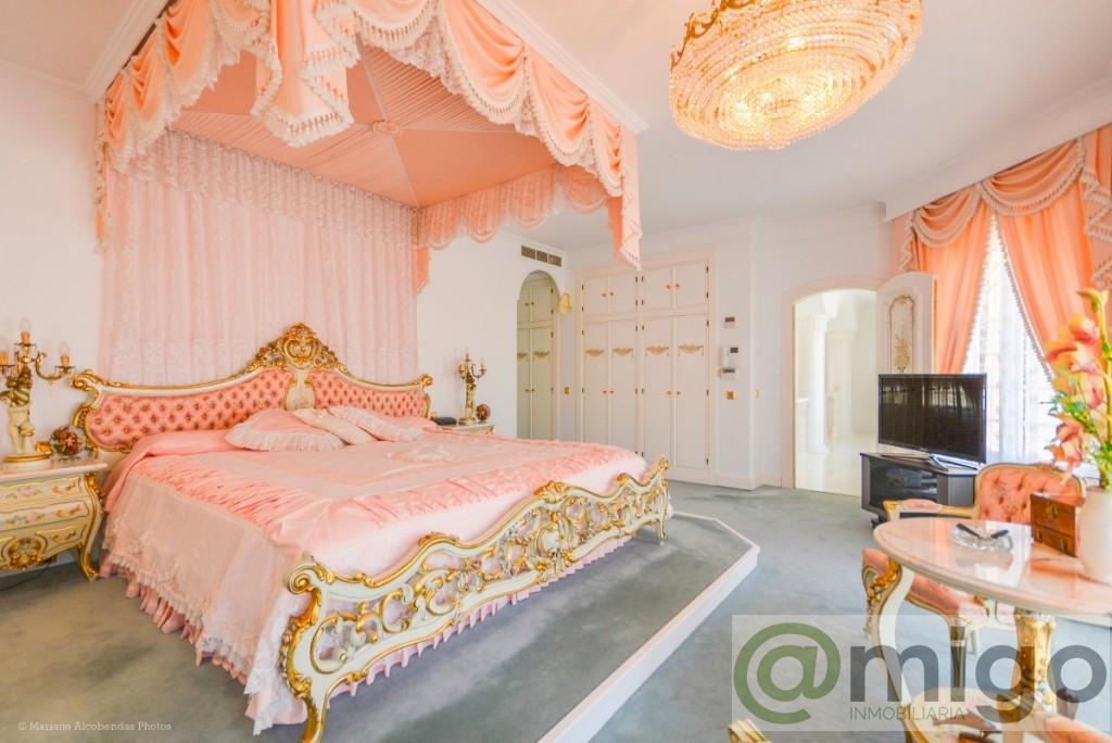 Venta de villa en Benalmadena