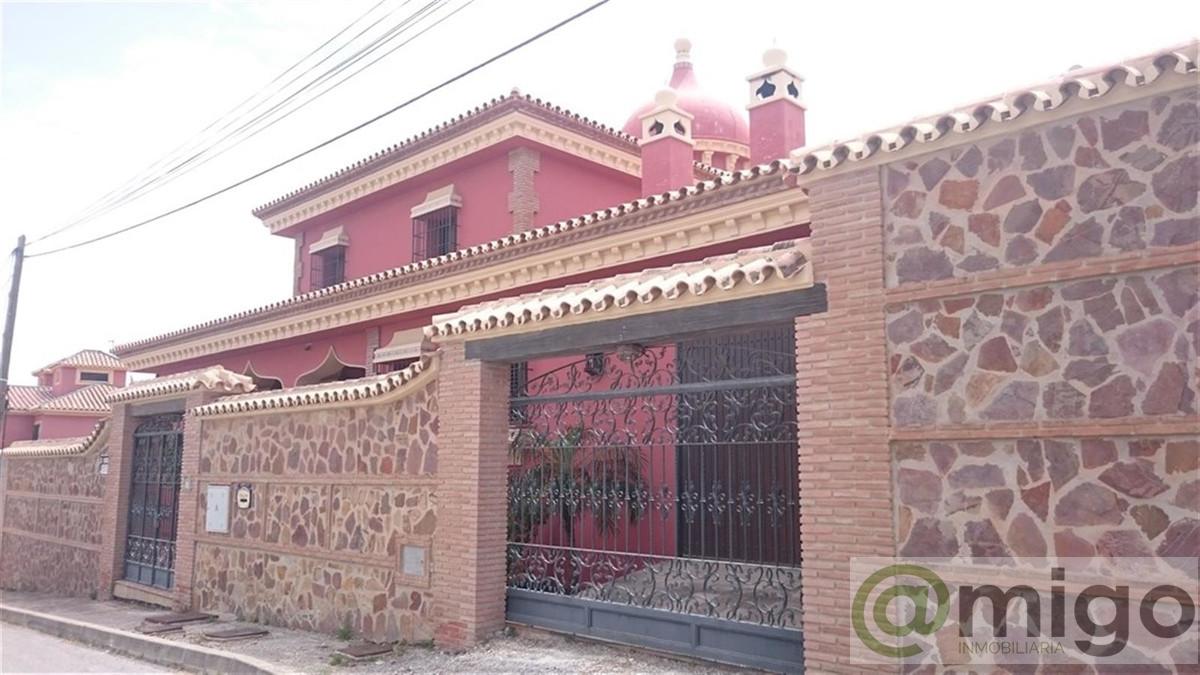 Продажа от

 Виллa на Mijas Costa