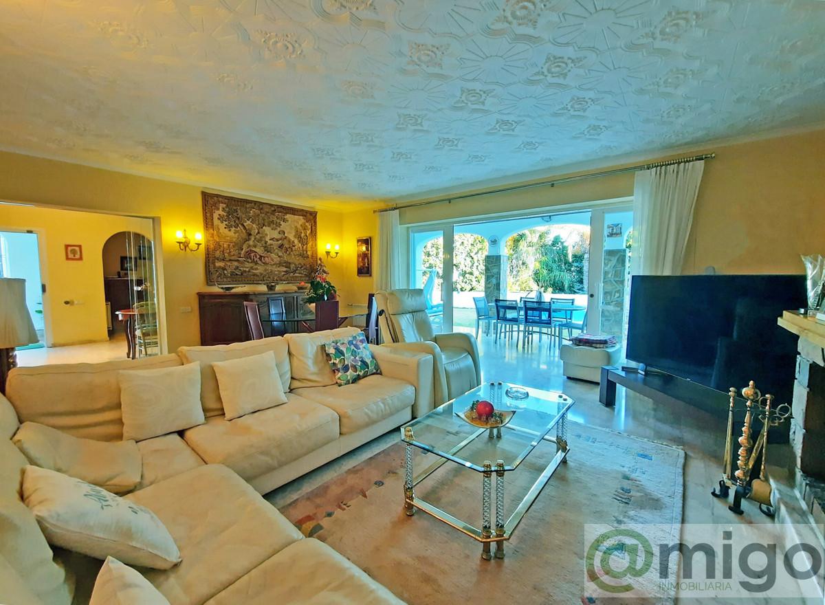 Venta de villa en Benalmadena Costa