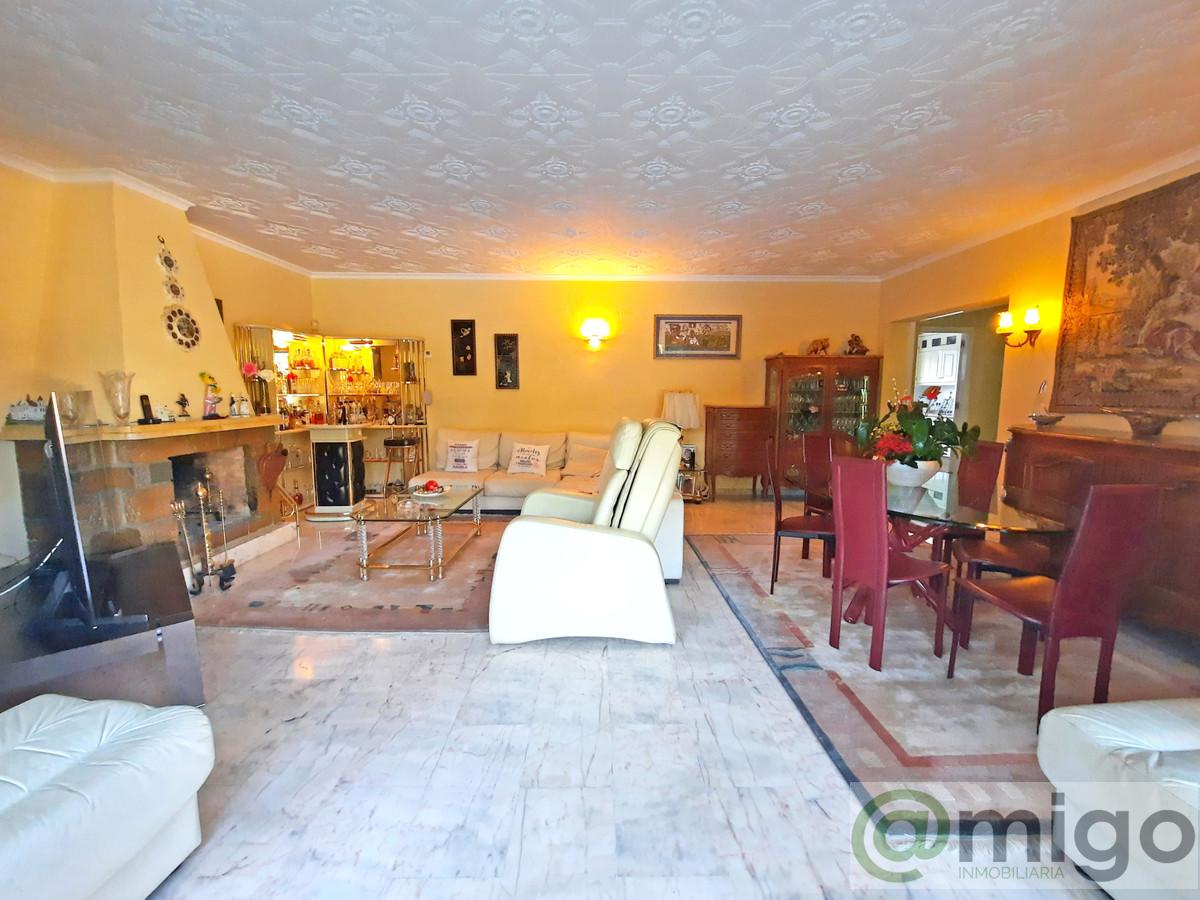 Venta de villa en Benalmadena Costa