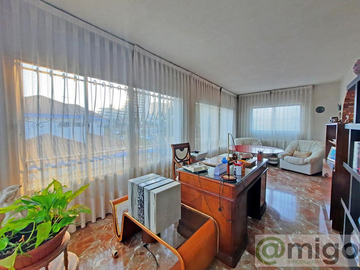 Venta de villa en Benalmadena Costa