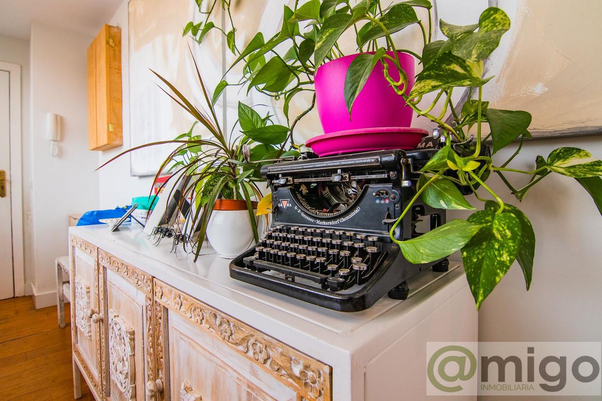 For sale of apartment in Benalmadena Costa