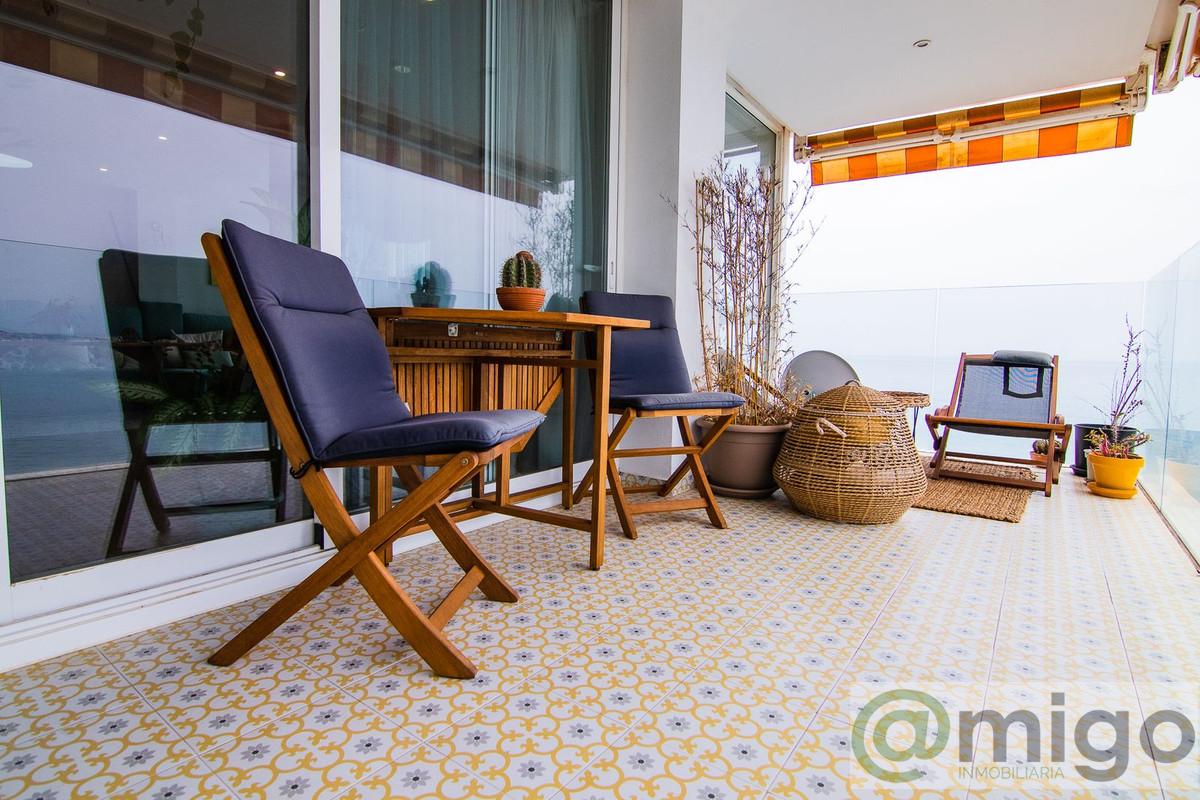 For sale of apartment in Benalmadena Costa