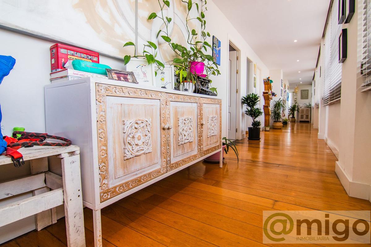 For sale of apartment in Benalmadena Costa