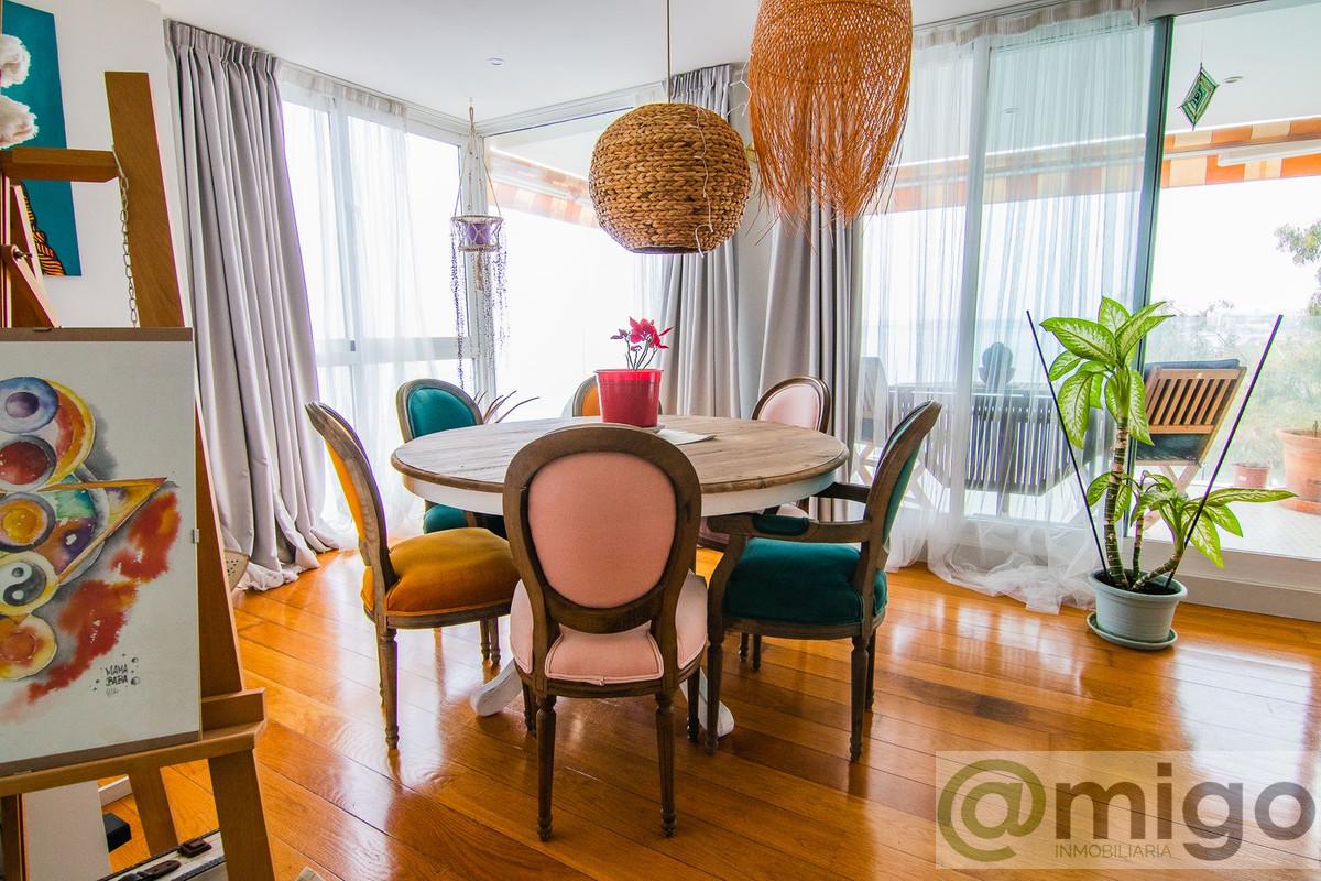 For sale of apartment in Benalmadena Costa