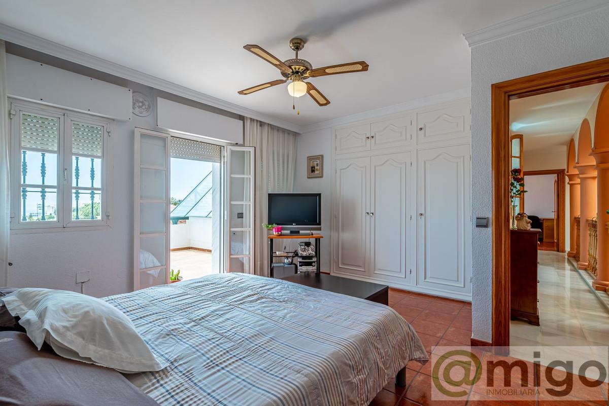 Venta de villa en Benalmadena