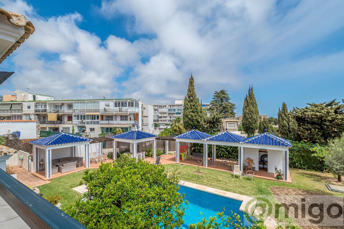 Venta de villa en Benalmadena