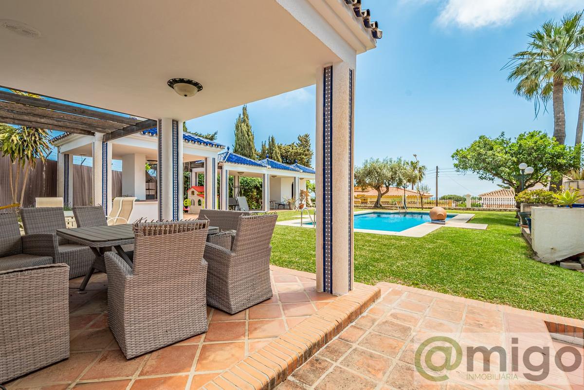 Venta de villa en Benalmadena