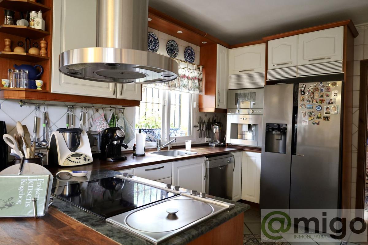 Venta de villa en Benalmadena Costa