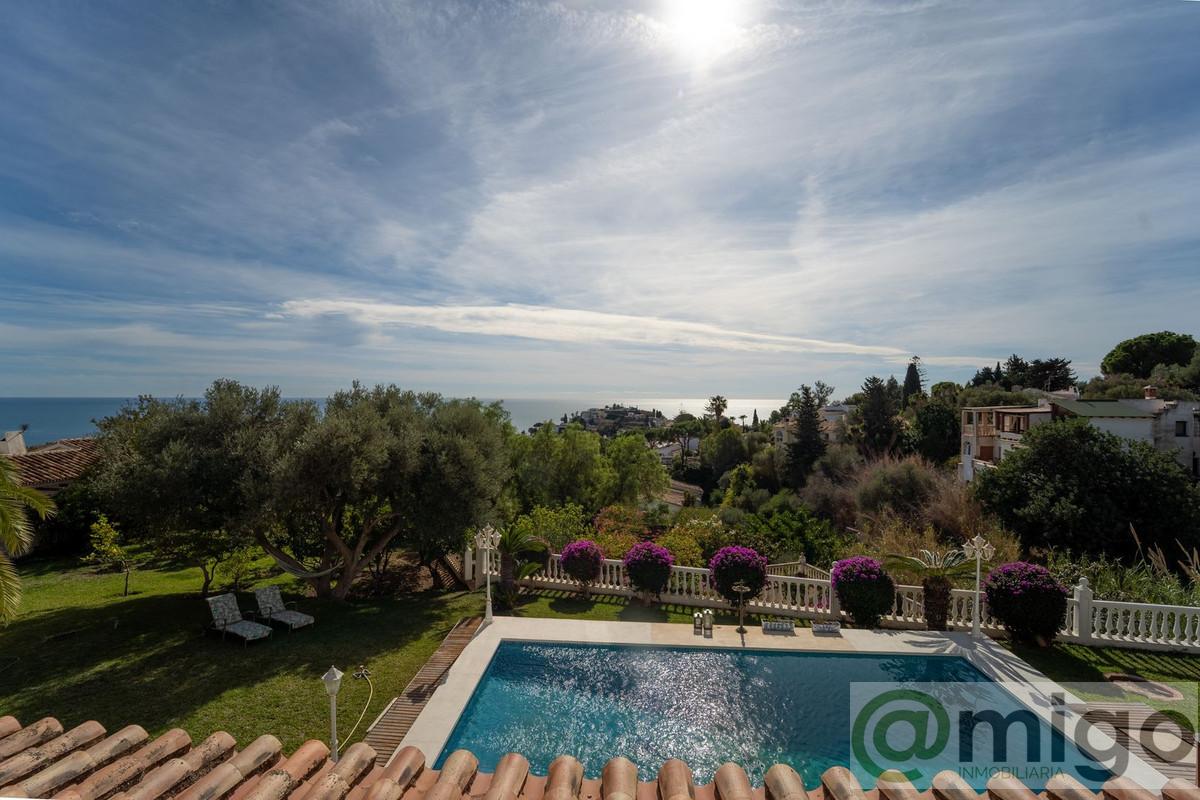 Venta de villa en Benalmadena Costa