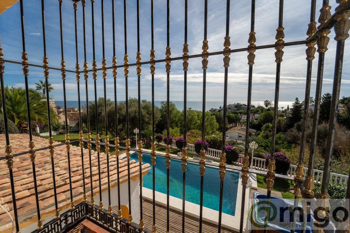 Venta de villa en Benalmadena Costa
