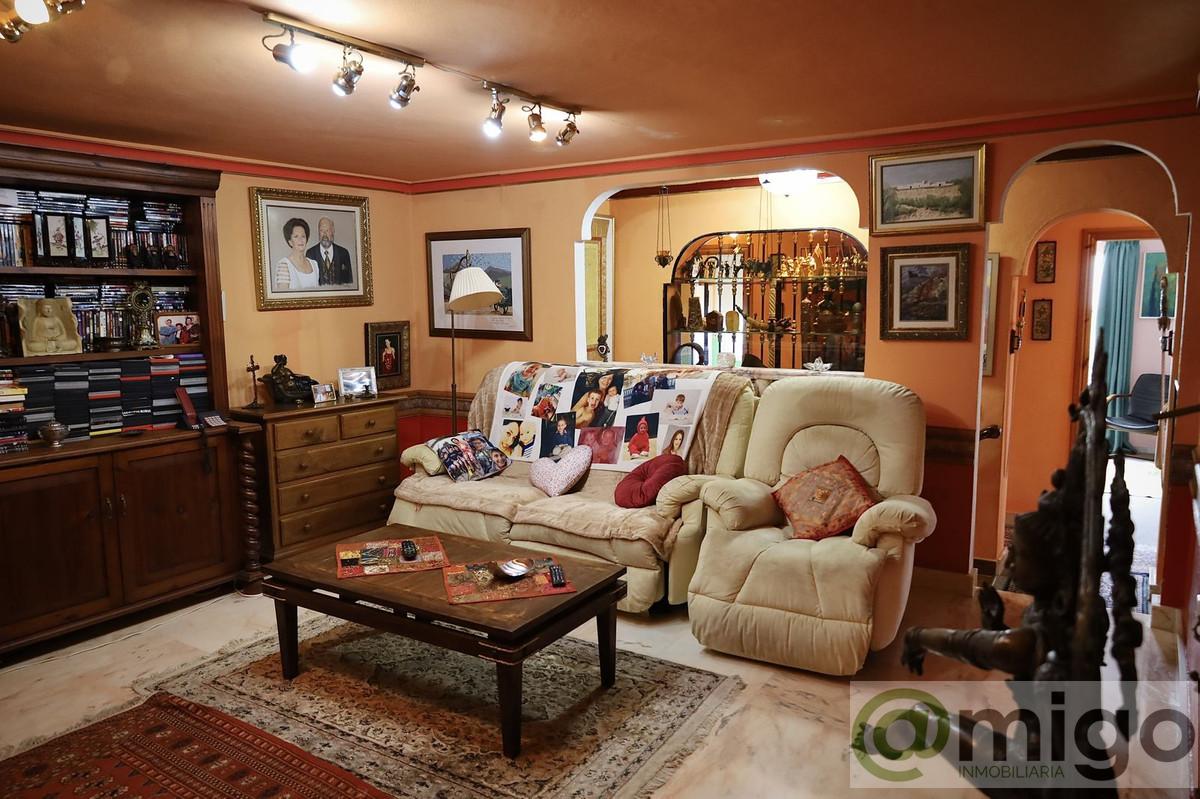 Venta de villa en Benalmadena Costa