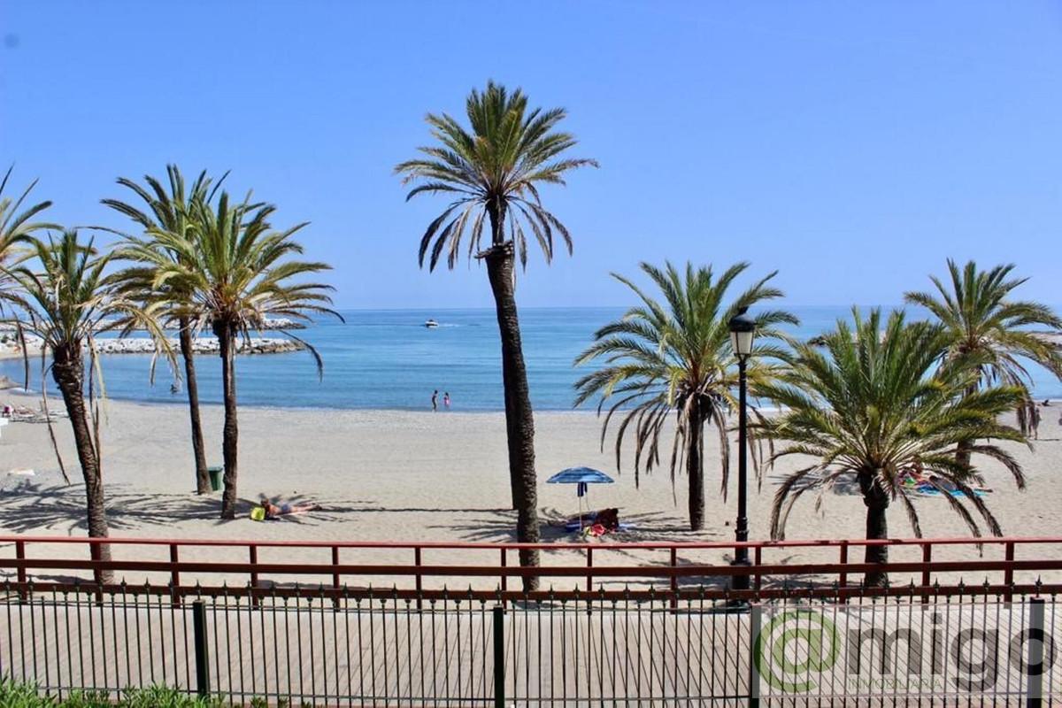 For sale of villa in Marbella