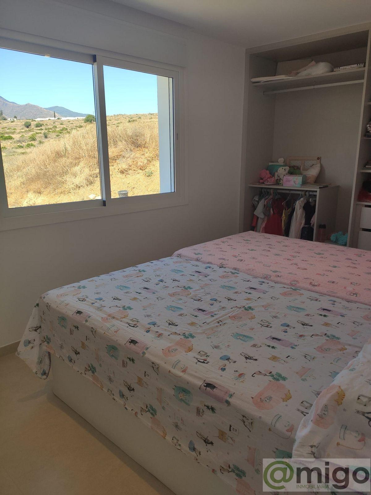 For sale of villa in Estepona