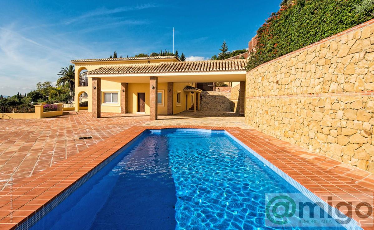Venta de villa en Benalmadena