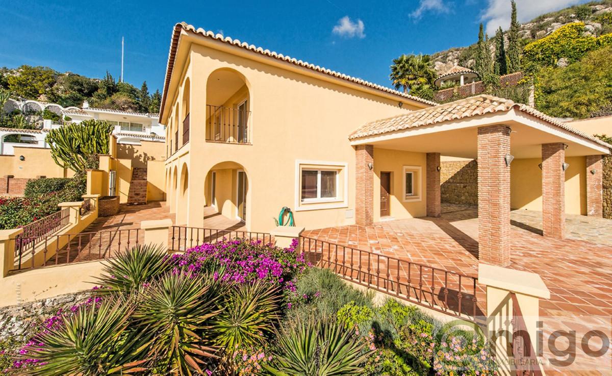 Venta de villa en Benalmadena
