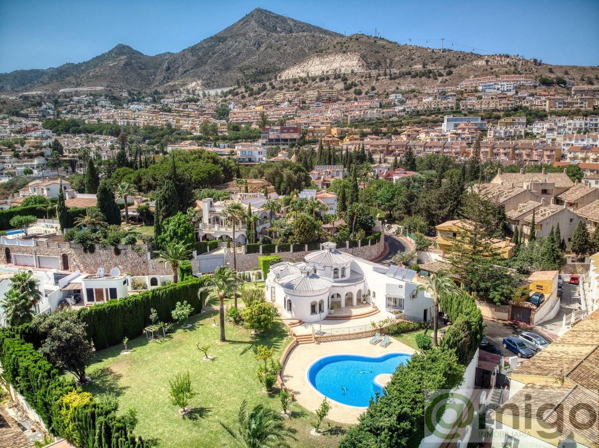 Venta de villa en Benalmadena