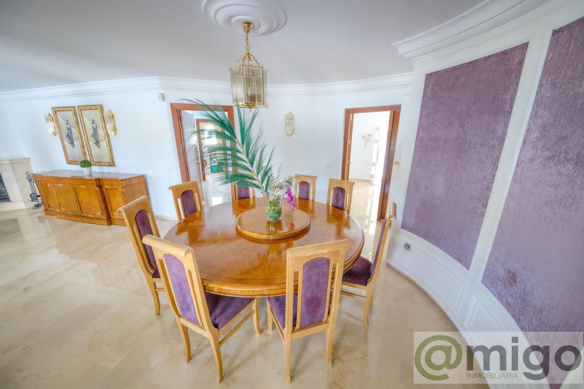 Venta de villa en Benalmadena