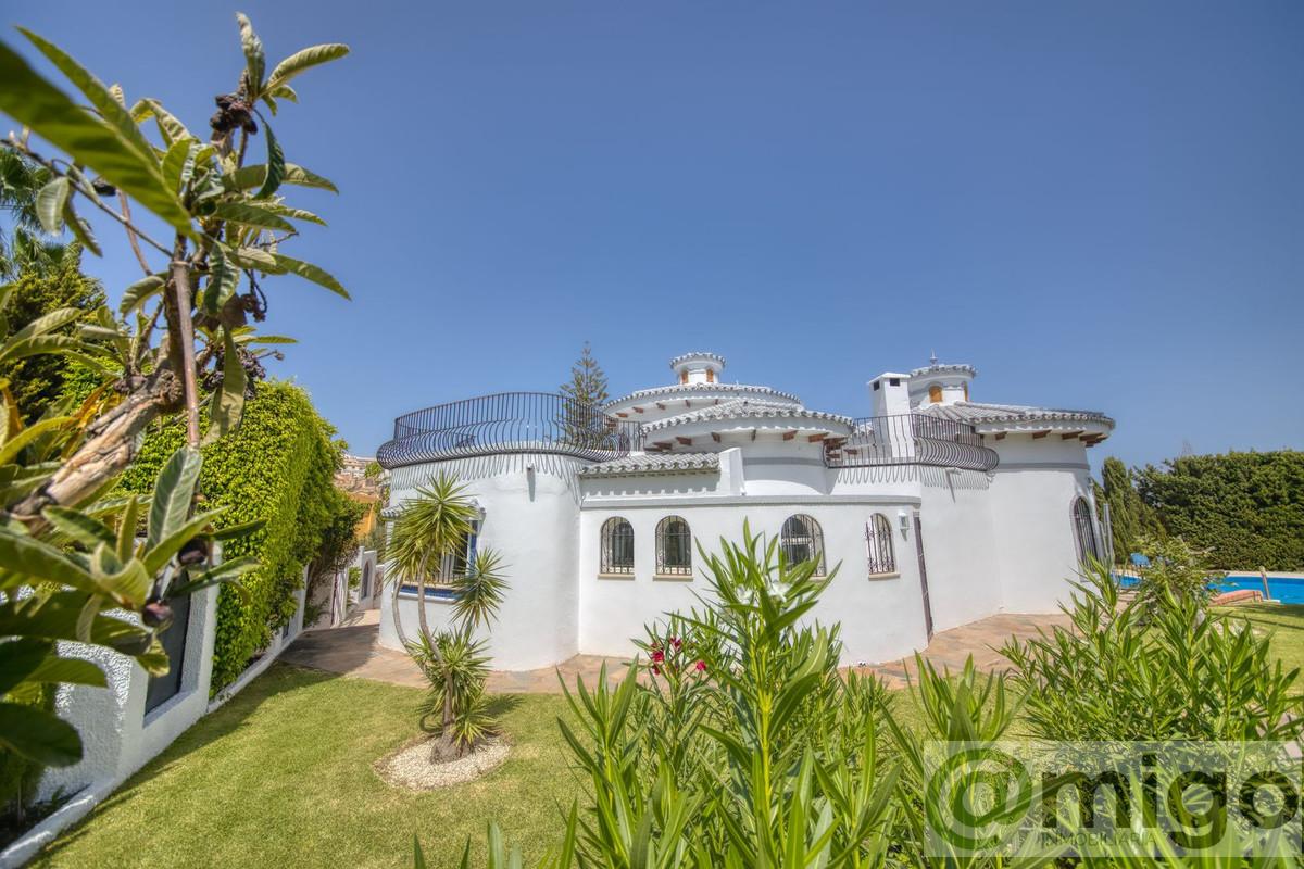 Venta de villa en Benalmadena
