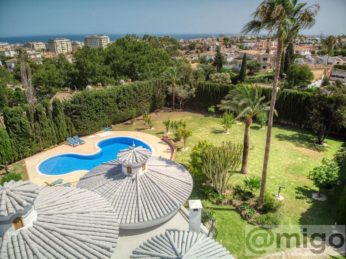 Venta de villa en Benalmadena