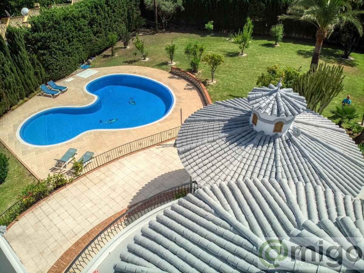 Venta de villa en Benalmadena