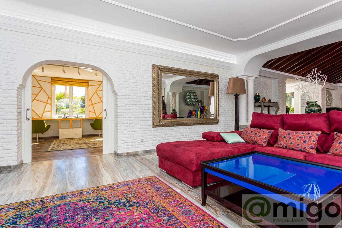 Venta de villa en Benalmadena