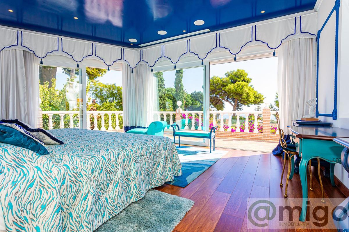 Venta de villa en Benalmadena