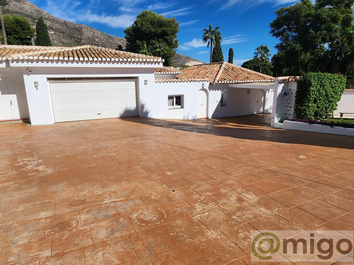 Venta de villa en Benalmadena