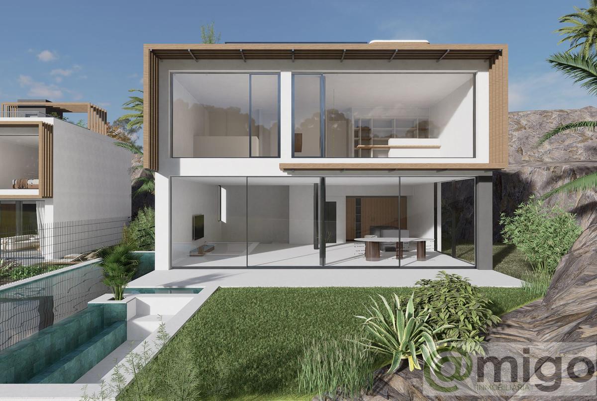 For sale of villa in Cerros del Aguila