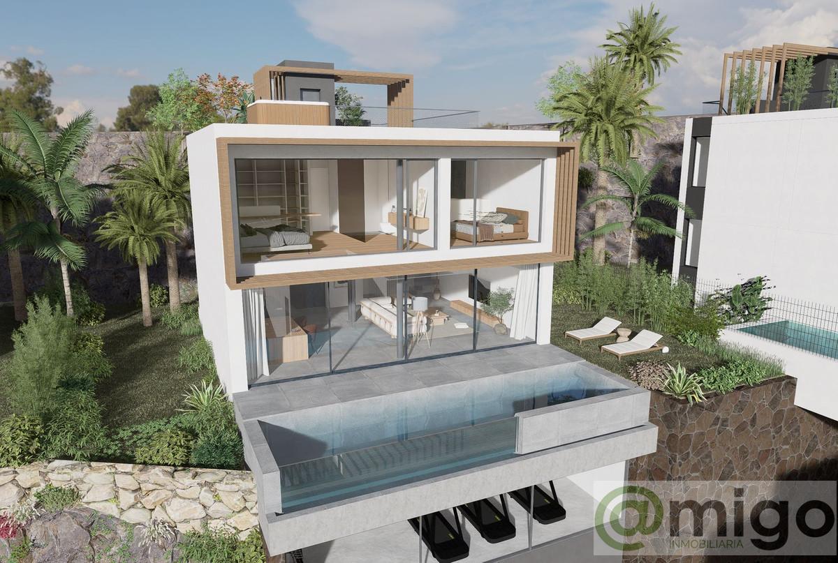 For sale of villa in Cerros del Aguila