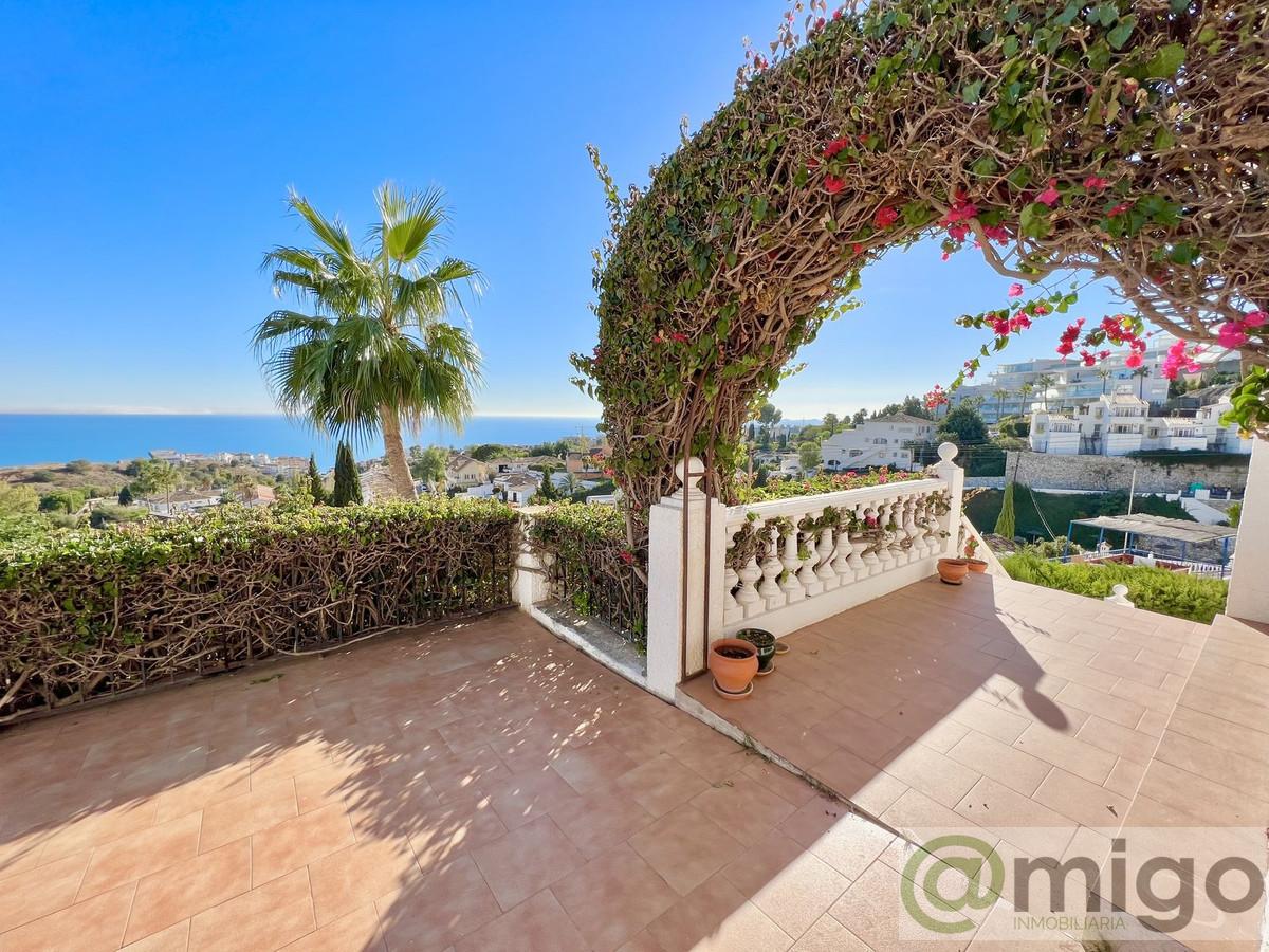 Venta de villa en Benalmadena