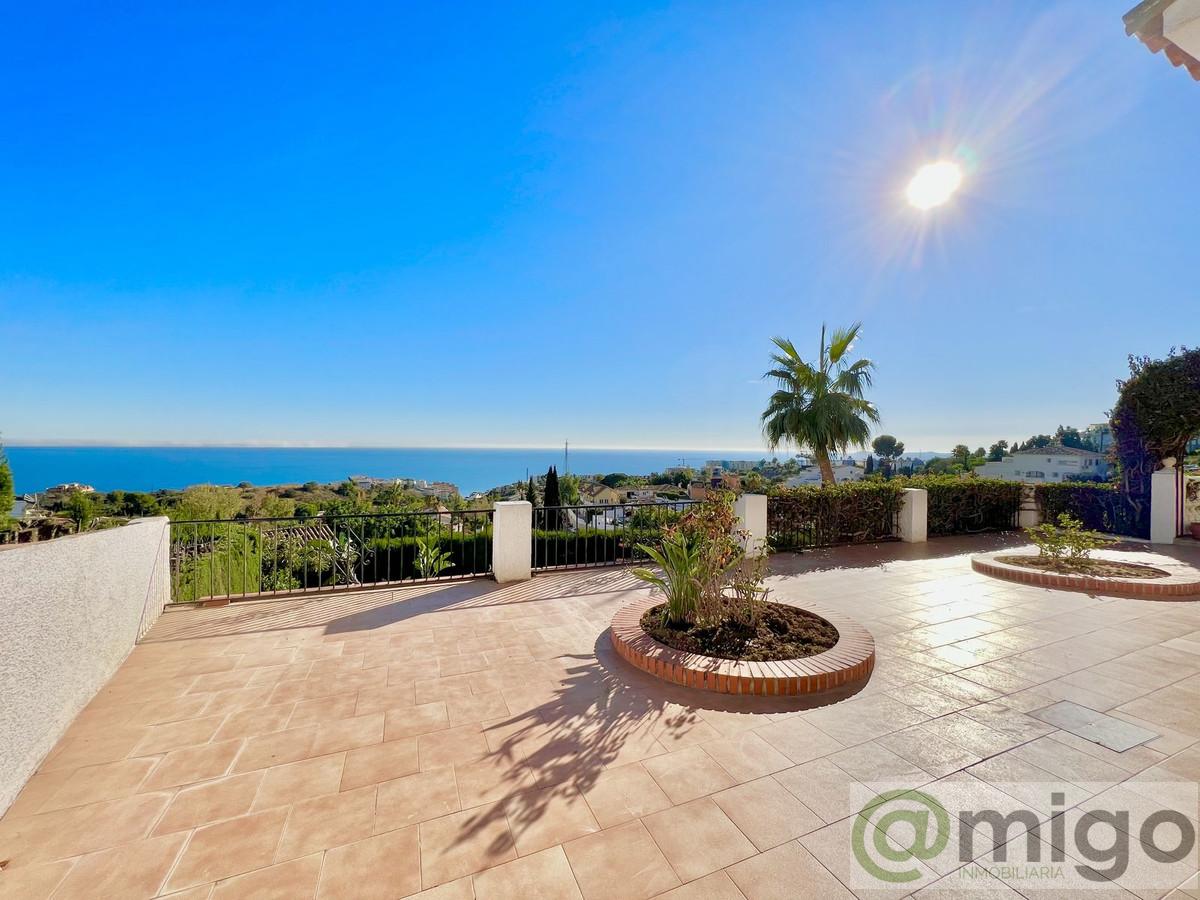 Venta de villa en Benalmadena