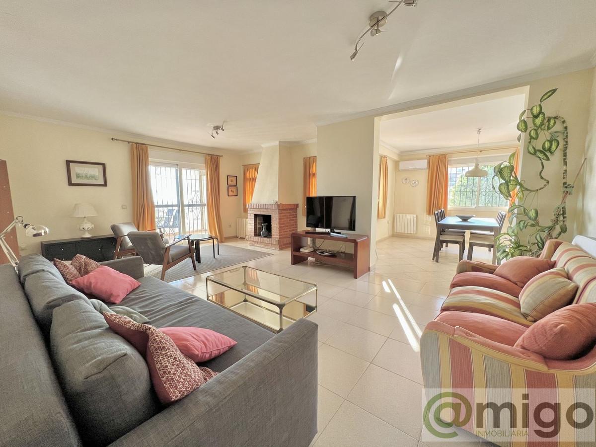 Venta de villa en Benalmadena