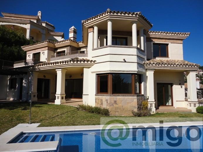 For sale of villa in Marbella