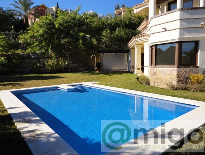 For sale of villa in Marbella