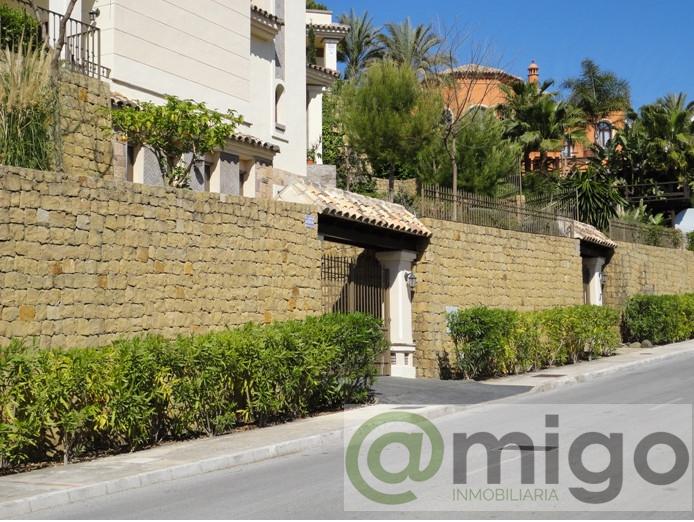 For sale of villa in Marbella