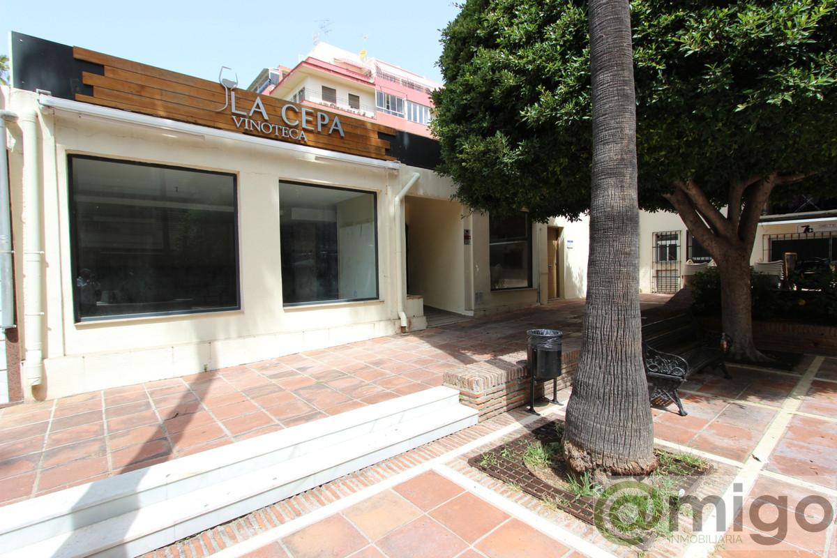 For sale of commercial in Marbella