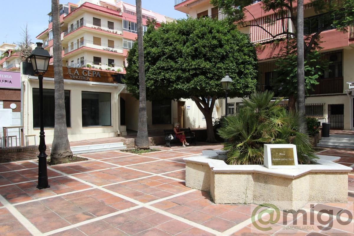 For sale of commercial in Marbella