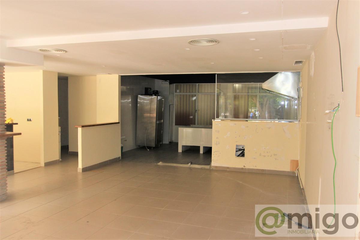 For sale of commercial in Marbella